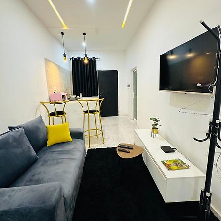 Ad Home Lomé Dış mekan fotoğraf